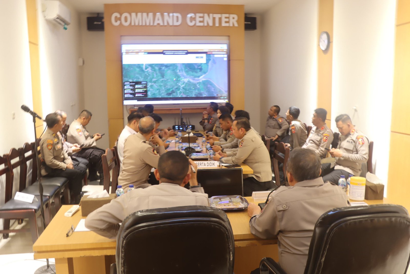 10 Peserta Didik Sespimmen Polri Dalami Manajemen Kepolisian di Polres Dumai