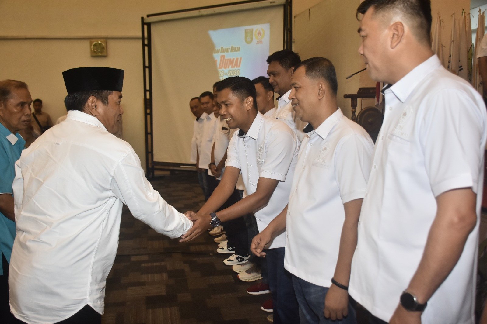 KONI Dumai Resmi Punya Kepengurusan Baru, Ali Akbar dan Aban Lee Dinobatkan Jadi Pendamping AKJ